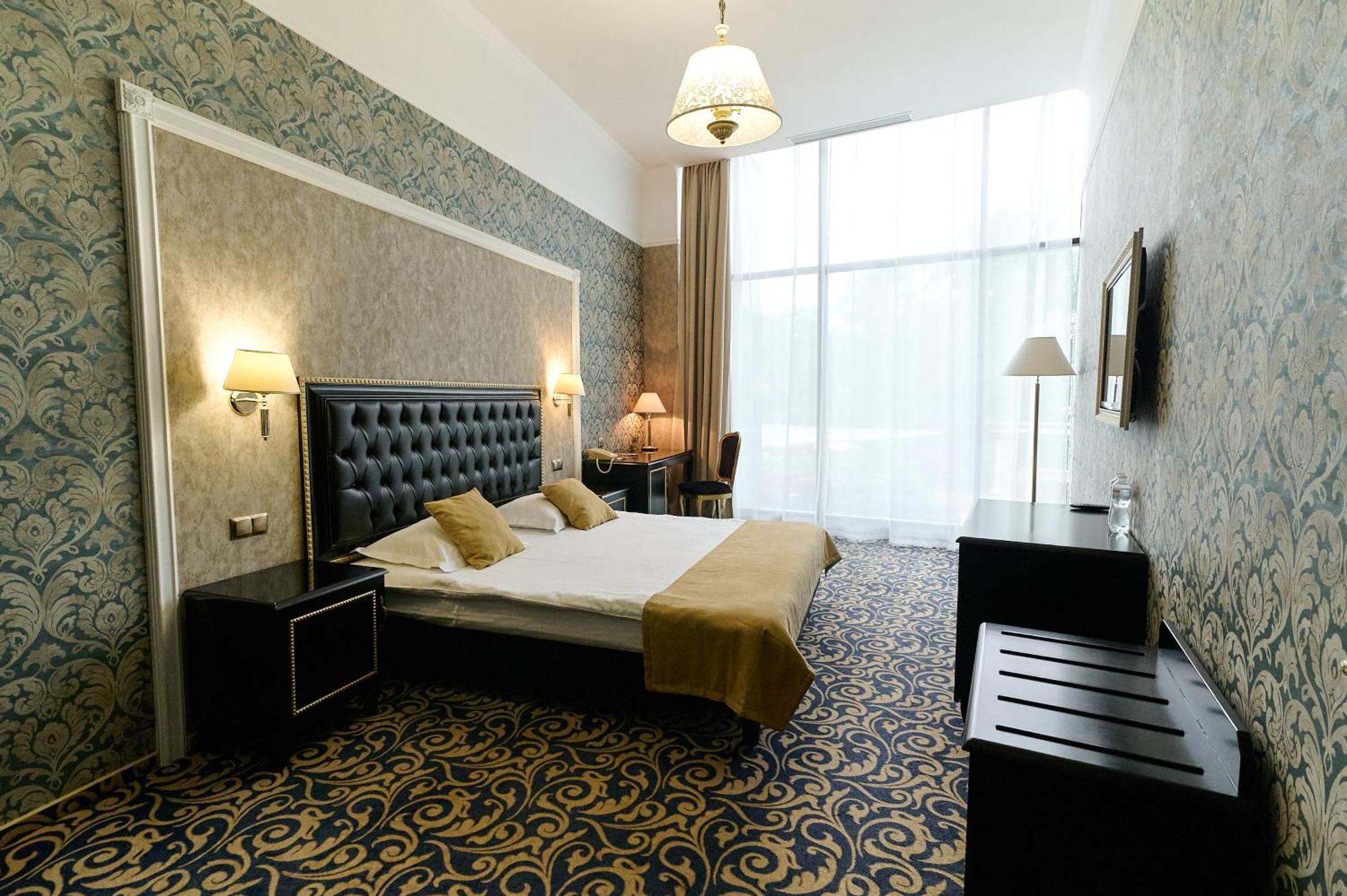 Hotel Misto Spa & Fitness Charkiw Exterior foto